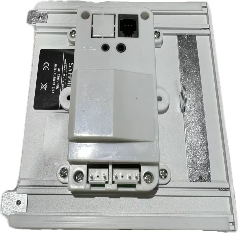 Sapphire In Ceiling Electric Screen (16:10) 265.6 X 166.0Cm - (Sesc270B1610-A3) - Image 2