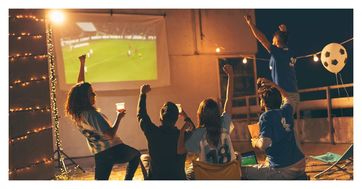 Outdoor projection advice from Projectorpoint