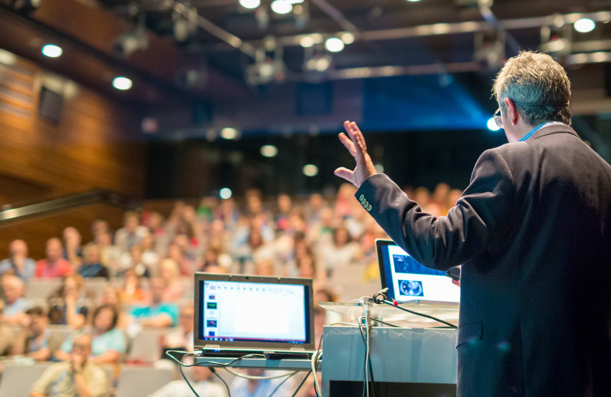 Projectorpoint blog - Top 10 large venue projectors