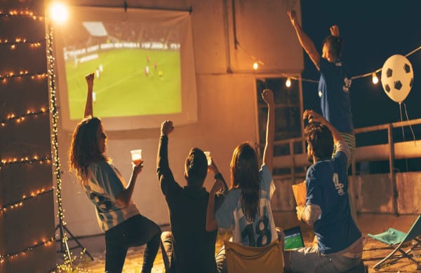 Outdoor projection advice from Projectorpoint