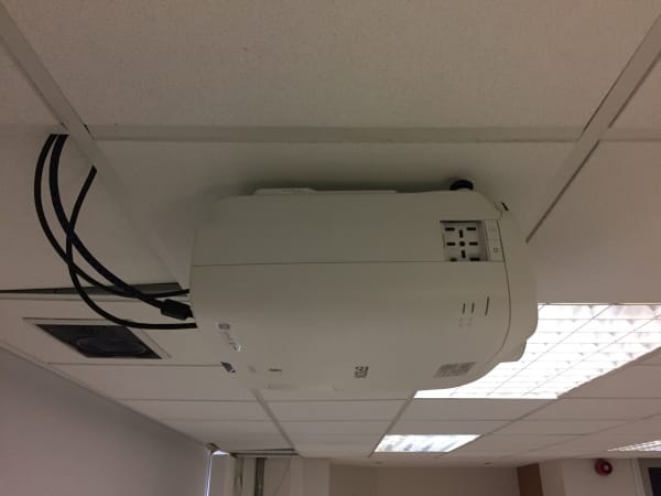 Low Profile Mount For Epson Eh-Tw9400 / Eh-Ls11000W / Eh-Ls12000B Projector (Black Finish) - Image 3