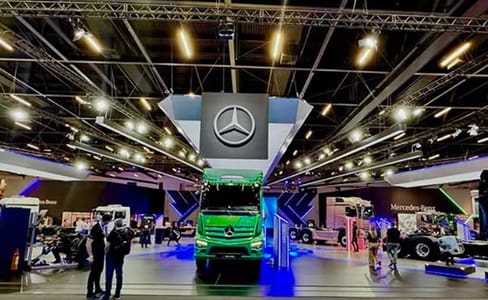 Case fenatran 2024 stands volkswagem e mercedes benz