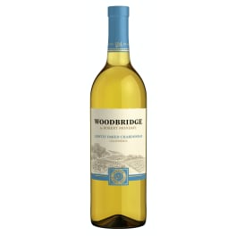 Woodbridge Lightly Oaked Chardonnay - 750mL