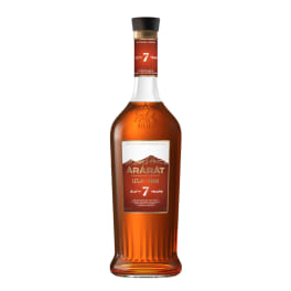 Ararat 7 YR Otborny Brandy (750 ml)