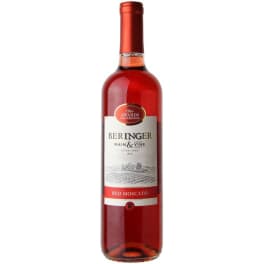 Beringer Main & Vine Red Moscato - 750mL