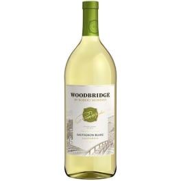Woodbridge Sauvignon Blanc - 1.5L