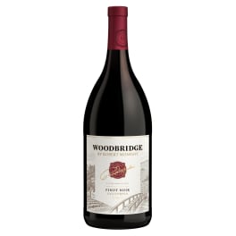 WOODBRIDGE PINOT NOIR 1.5L