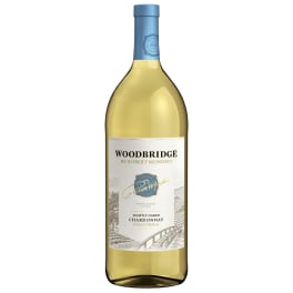 Woodbridge Lightly Oaked Chardonnay - 1.5L