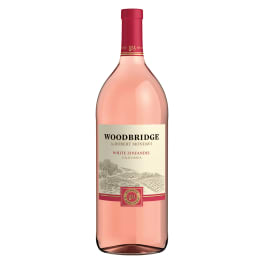 Woodbridge White Zinfandel - 1.5L