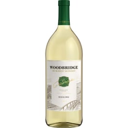 WOODBRIDGE RIESLING 1.5L
