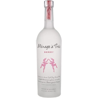 MENAGE A TROIS VODKA BERRY 750ML