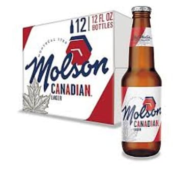 Molson Canadian 12 Pack