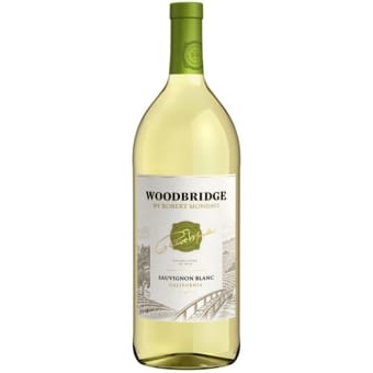 Woodbridge Sauvignon Blanc - 1.5L