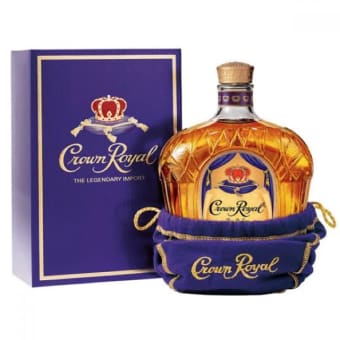 Crown Royal Fine Deluxe Blended Canadian Whisky - 750mL