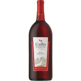 GALLO FAMILY VINEYARDS RED MOSCATO 1.5 L