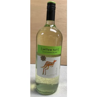 YELLOW TAIL SAUVIGNON BLANC 1.5 L
