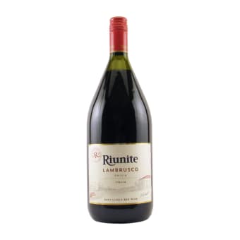 Riunite Lambrusco Bottle Italy (1.5 L)