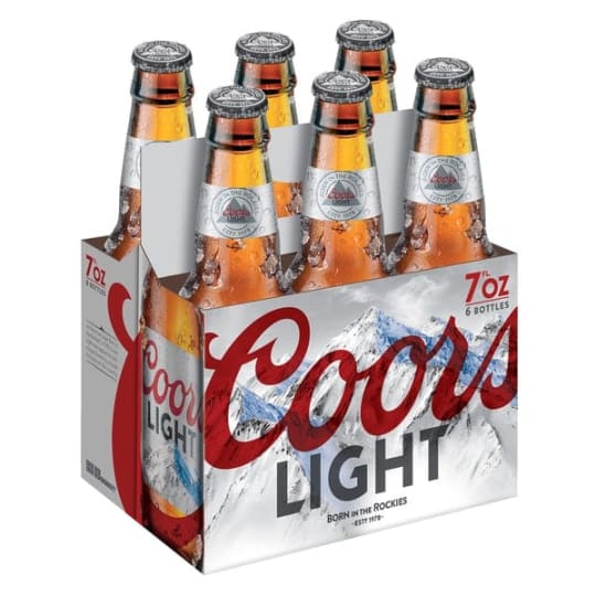 Coors Light 6 x 7oz Bottles - COORS LIGHT IS ALWAYS LAGERED BELOW FREEZING TO GIVE OUR LIGHT BEER ITS CLEANER, CRISPER TASTE. EVERY BREW OF COORS LIGHT IS MADE WITH TRADITIONAL TWO-ROW LAGER MALT WHICH IS MADE FROM OUR UNIQUE HIGH COUNTRY BARLEY AND FOUR HOP VARIETIES; THESE ARE SELECTED FOR THEIR DELICATE AROMATIC PROPERTIES.