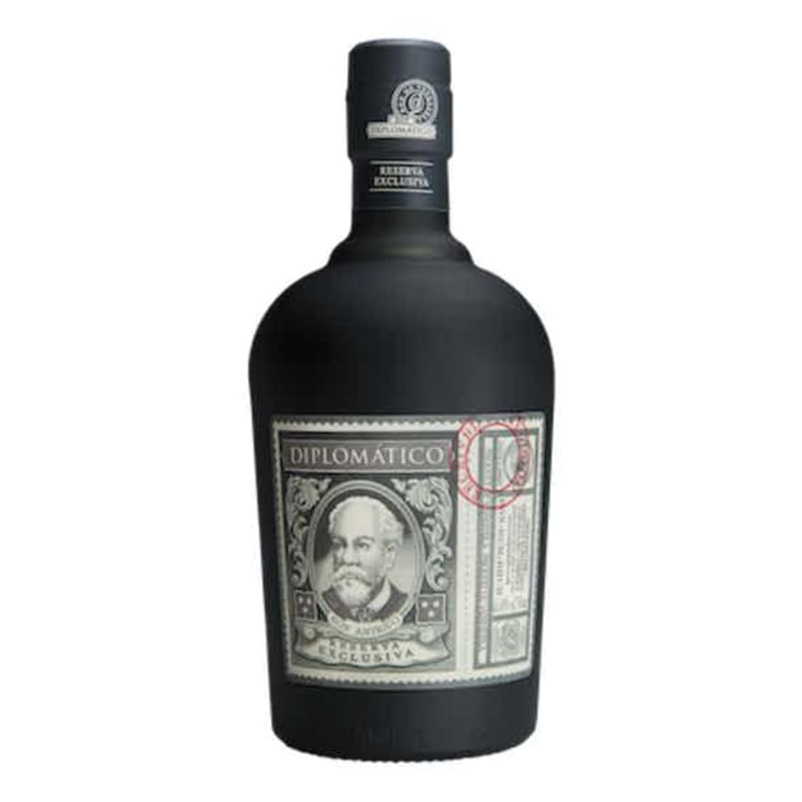 Diplomatico Rum Reserva Exclusiva 750 ml - Diplomatico Rum Reserva Exclusiva get its coveted flavors from 12-year-old molasses and sugarcane honey rums. They're then aged in bourbon barrels to bring out rich, dark flavors. Truly exclusive.