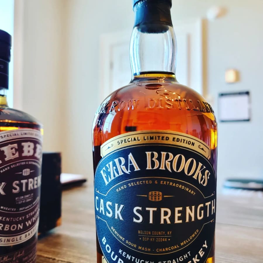 EZRA BROOKS SINGLE BARREL STORE PICK - This delicious 120 proof cask strength limited edition offering is like a nice semi sweet cherry bomb with lot of flavors, this five-and-a-half-year lux row distillery single barrel, selected at 125.7 proof bottled at 120 cask strength gives you a lot of fruitful notes on the first sip.