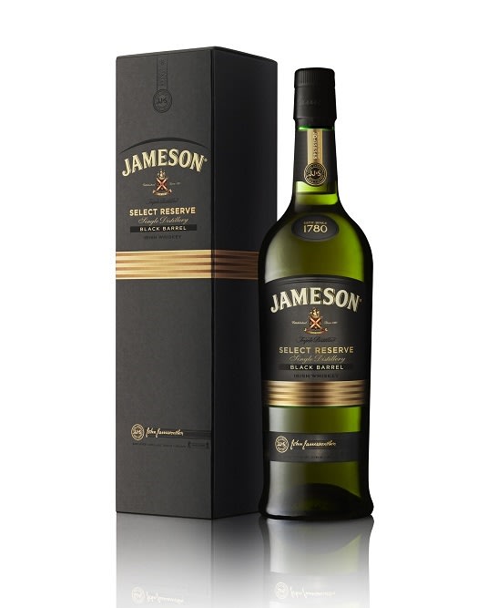 Uočljivo odvjetnik suspenzija jameson black barel bottle png baršun TV