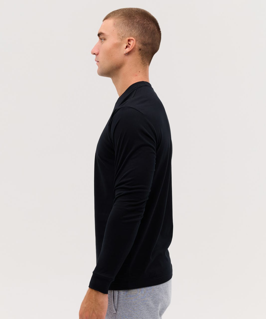 Alternative view of Essential Long Sleeve Tee