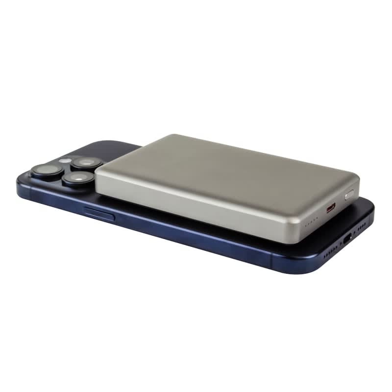 Alternative view of Dixon 15W MagSafe Wireless Power Bank - 10,000 mAh (Stock)