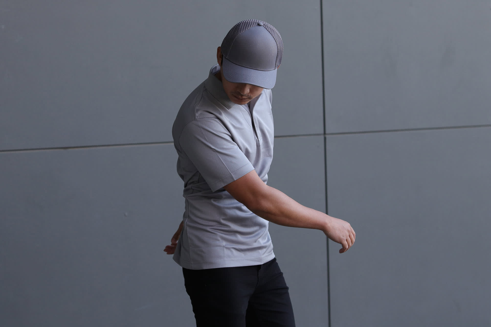 INIVI SEAMLESS 2 PANEL COTTON/MESH - SNAPBACK