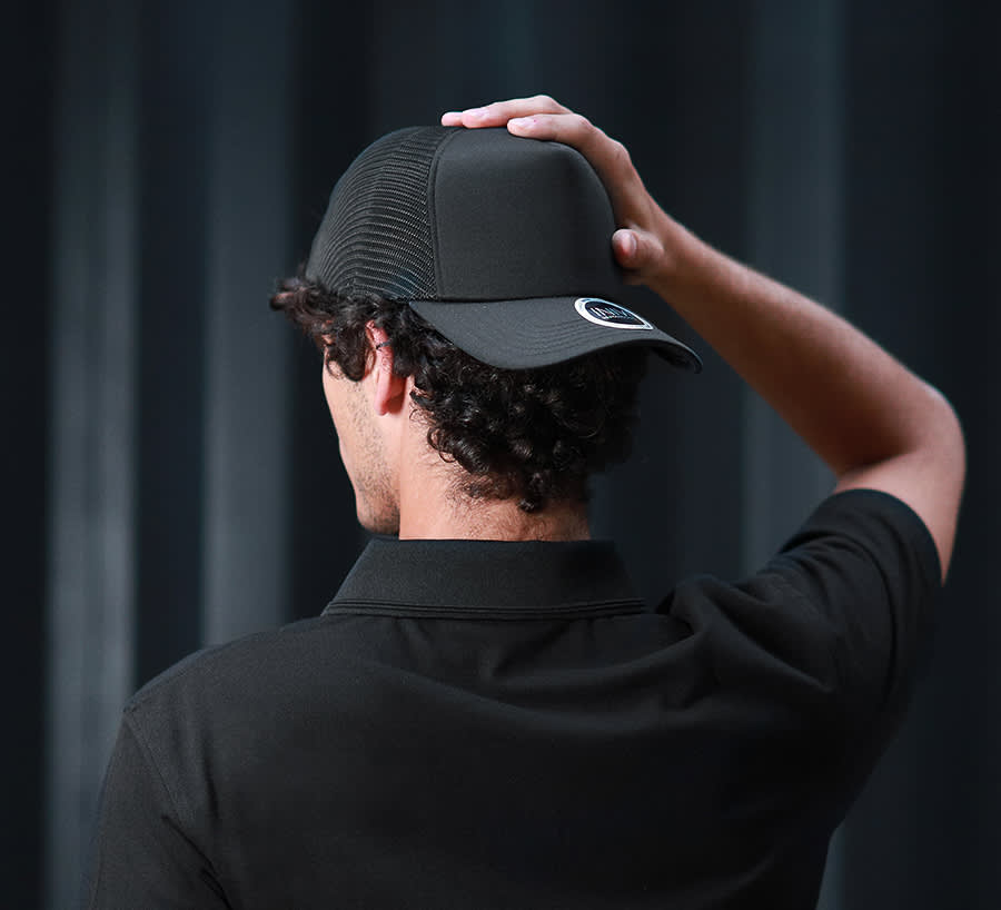 INIVI CLASSIC TRUCKER WITH SEAMLESS MESH - SNAPBACK