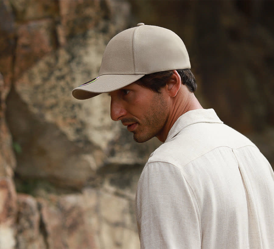 INIVI SEAMLESS 2 PANEL WOOL ACRYLIC- SELF-SNAPBACK