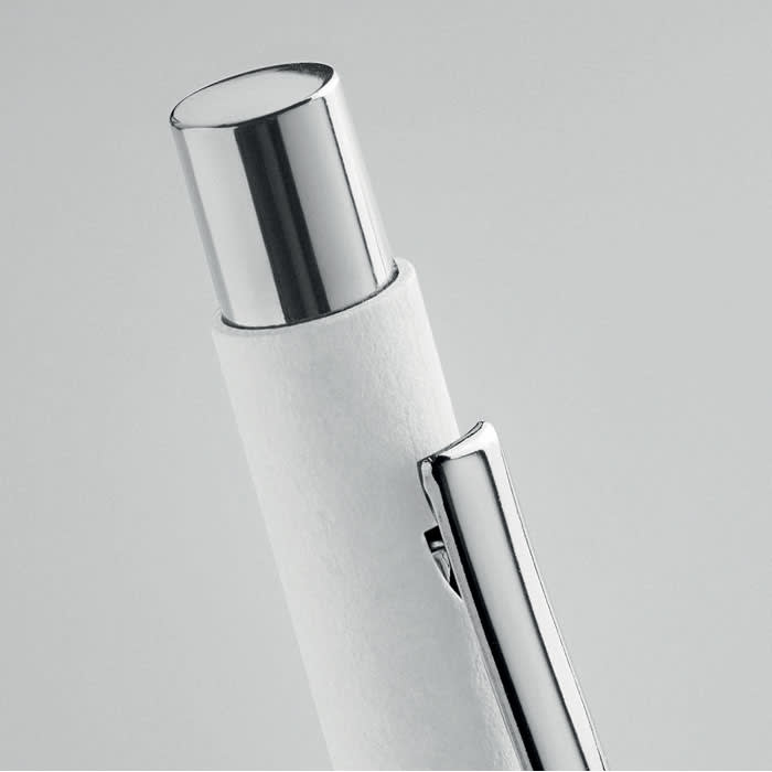 A drink bottle in white with a silver cap and a sleek design. It features a clasp and a logo.