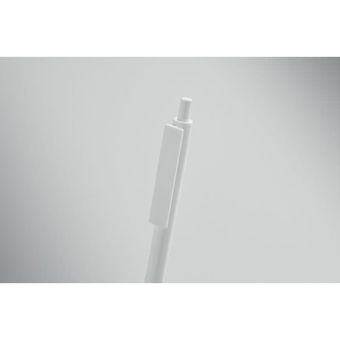A drink bottle in sleek white, featuring a minimalistic design and a small logo.