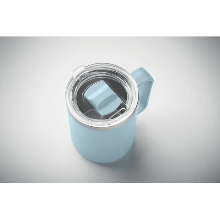 A drink bottle with a light blue exterior, featuring a clear lid and a handle, includes an ice cube inside.