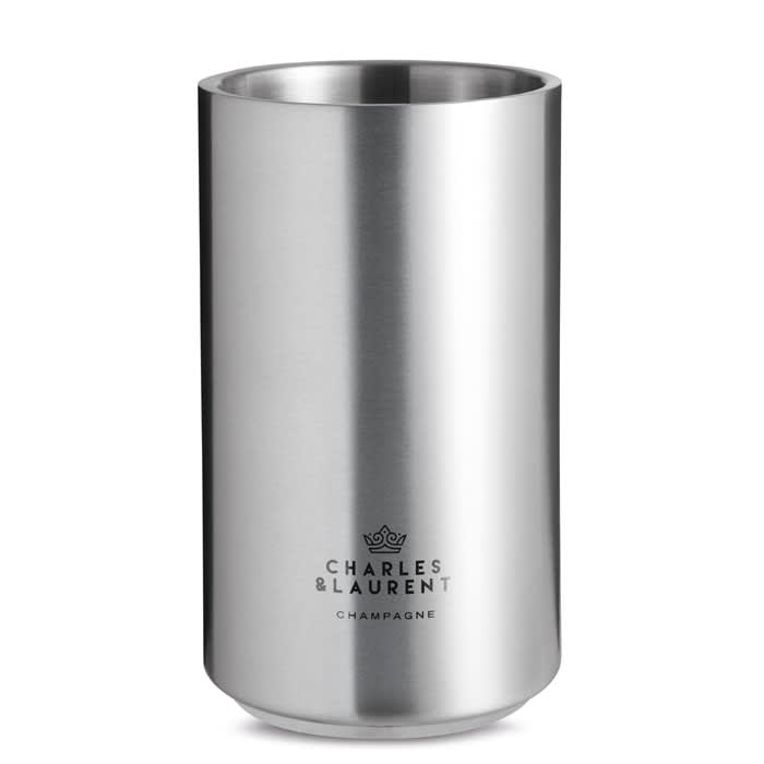 A drink bottle in shiny stainless steel with a branded logo at the front, featuring a sleek cylindrical design.