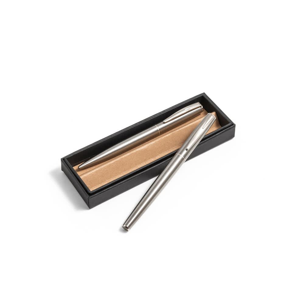 Ella – Roller and ballpoint pen set with stainless steel body (53% rSS) with clip