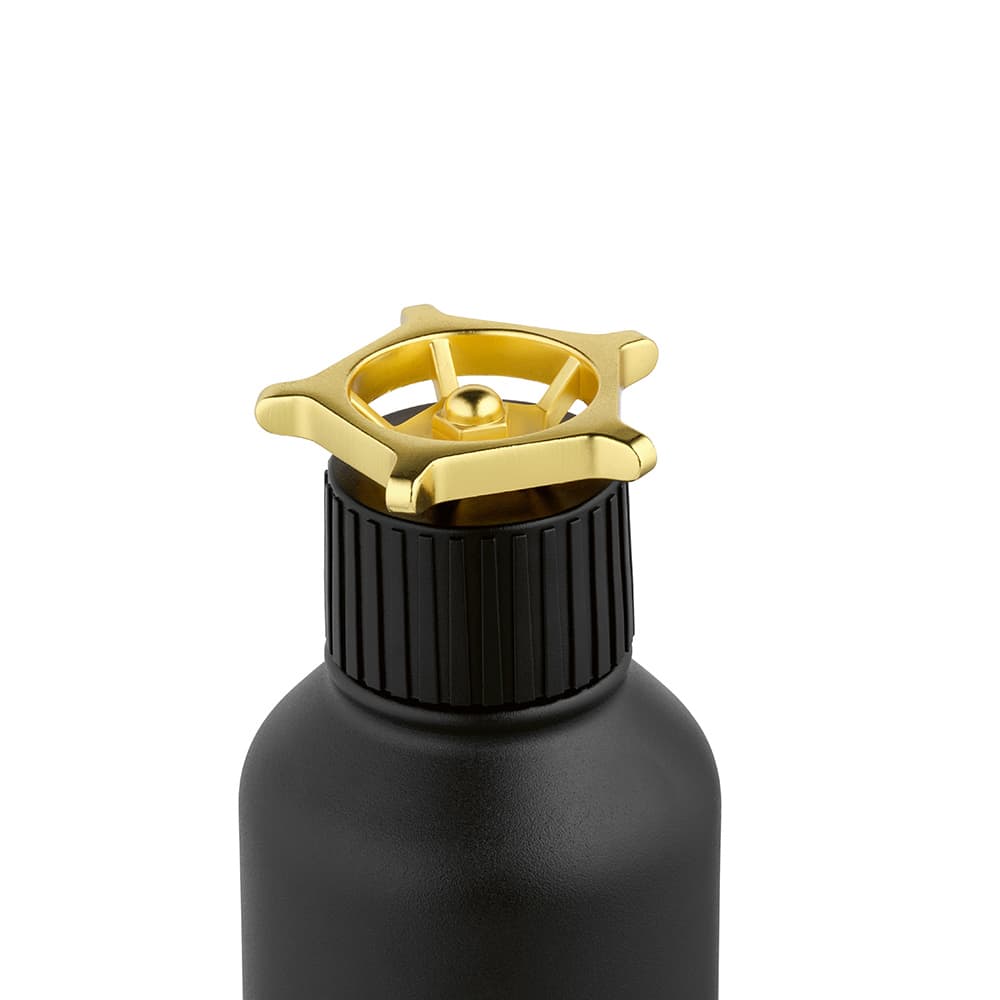 A drink bottle with a black body and a gold, wheel-shaped lid. It features a leakproof design.
