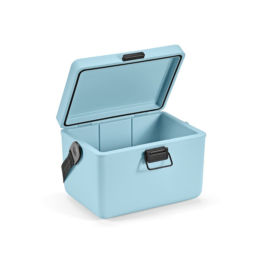 A drink cooler in pastel blue with a removable lid and handle. It has a minimalist design and is spacious inside.