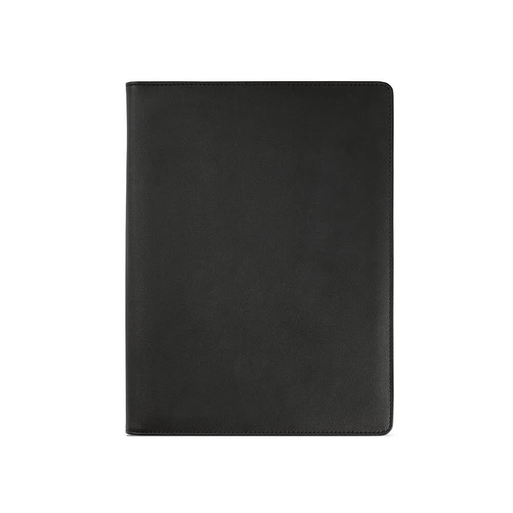 A black A4 folder with a zipper closure, featuring a notepad with 64 FSC® sheets and a logo.