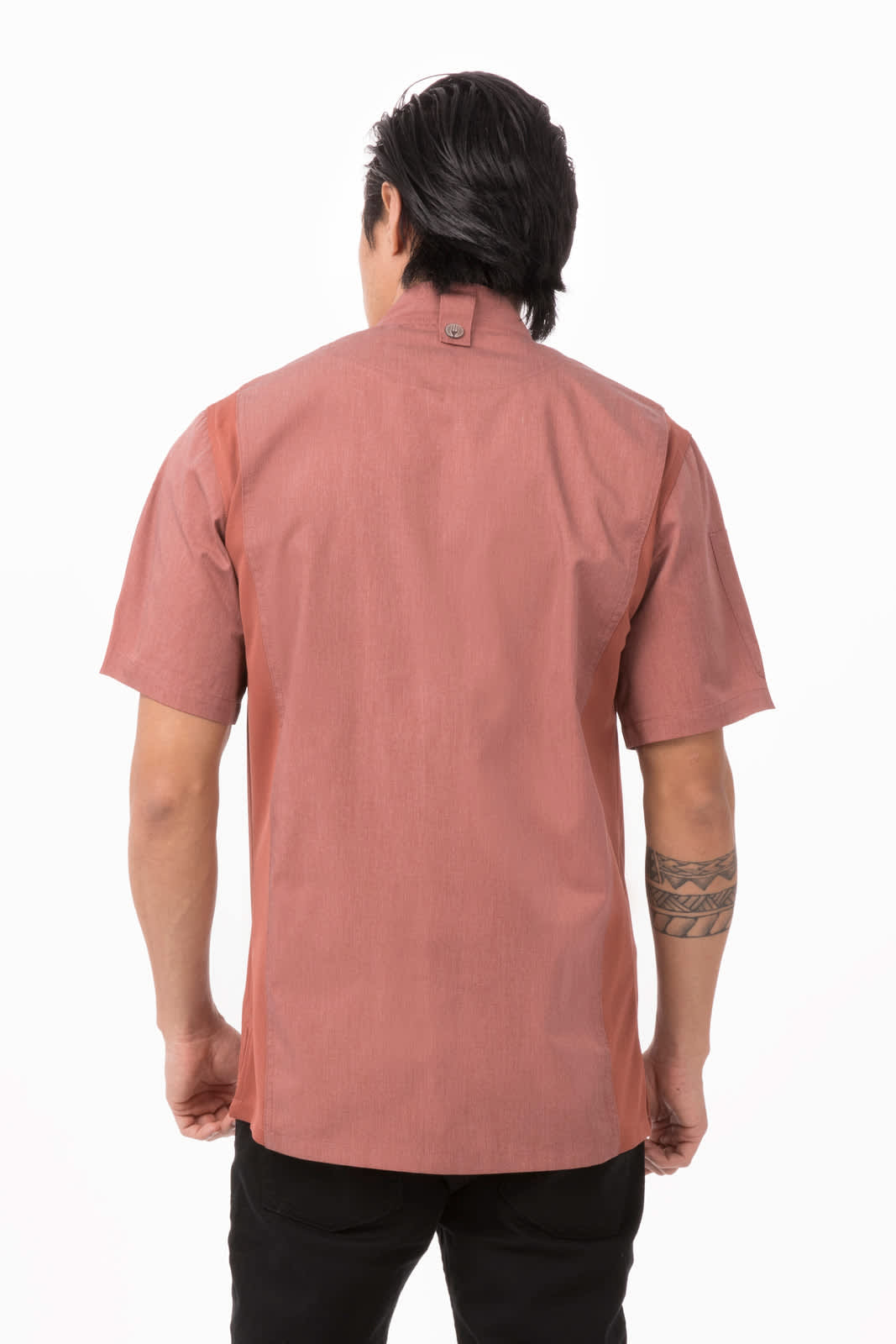 A chef's jacket in a reddish-brown colour, featuring short sleeves and a structured collar, with a logo on the back.