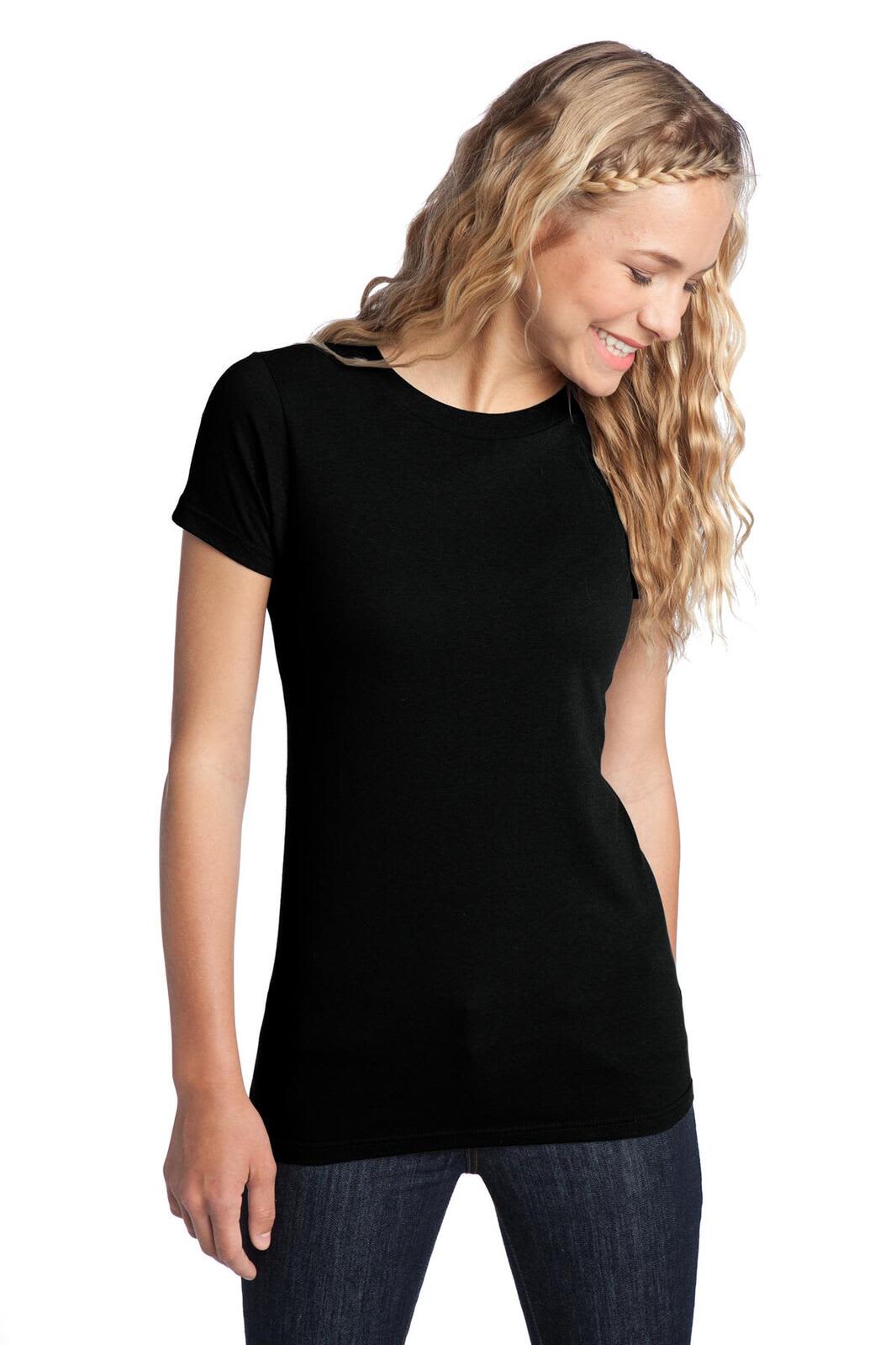 A black juniors t-shirt with short sleeves, featuring a fitted design. A model is wearing it with casual jeans.