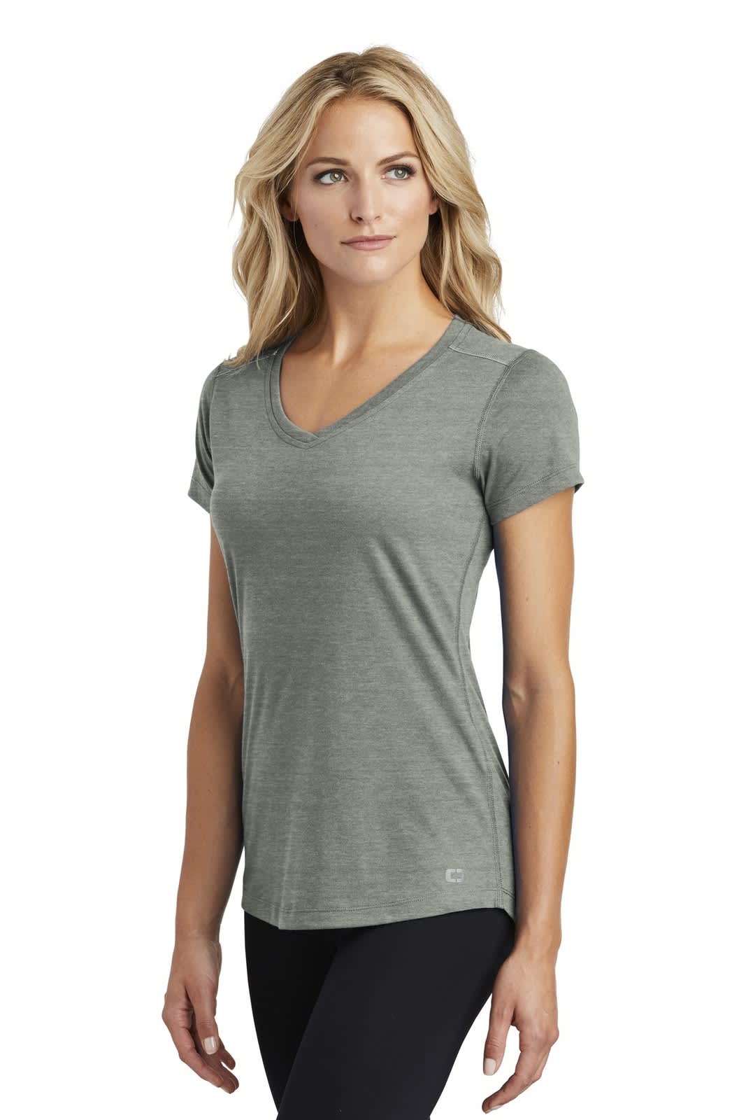 OGIO  ENDURANCE Ladies Peak V-Neck Tee