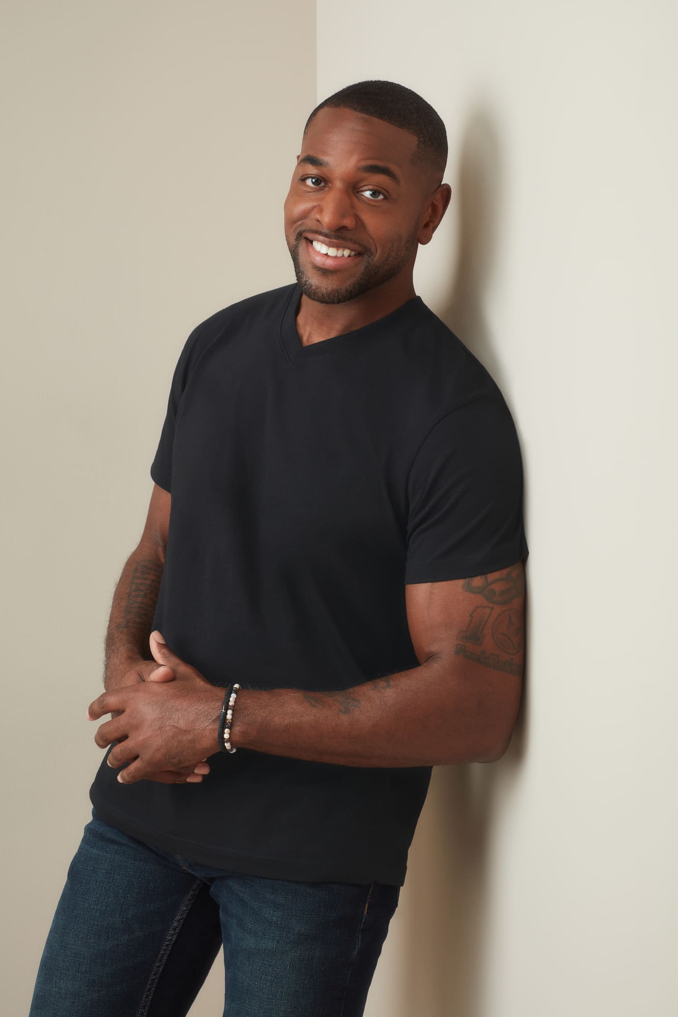 Men's Classic-T V-neck