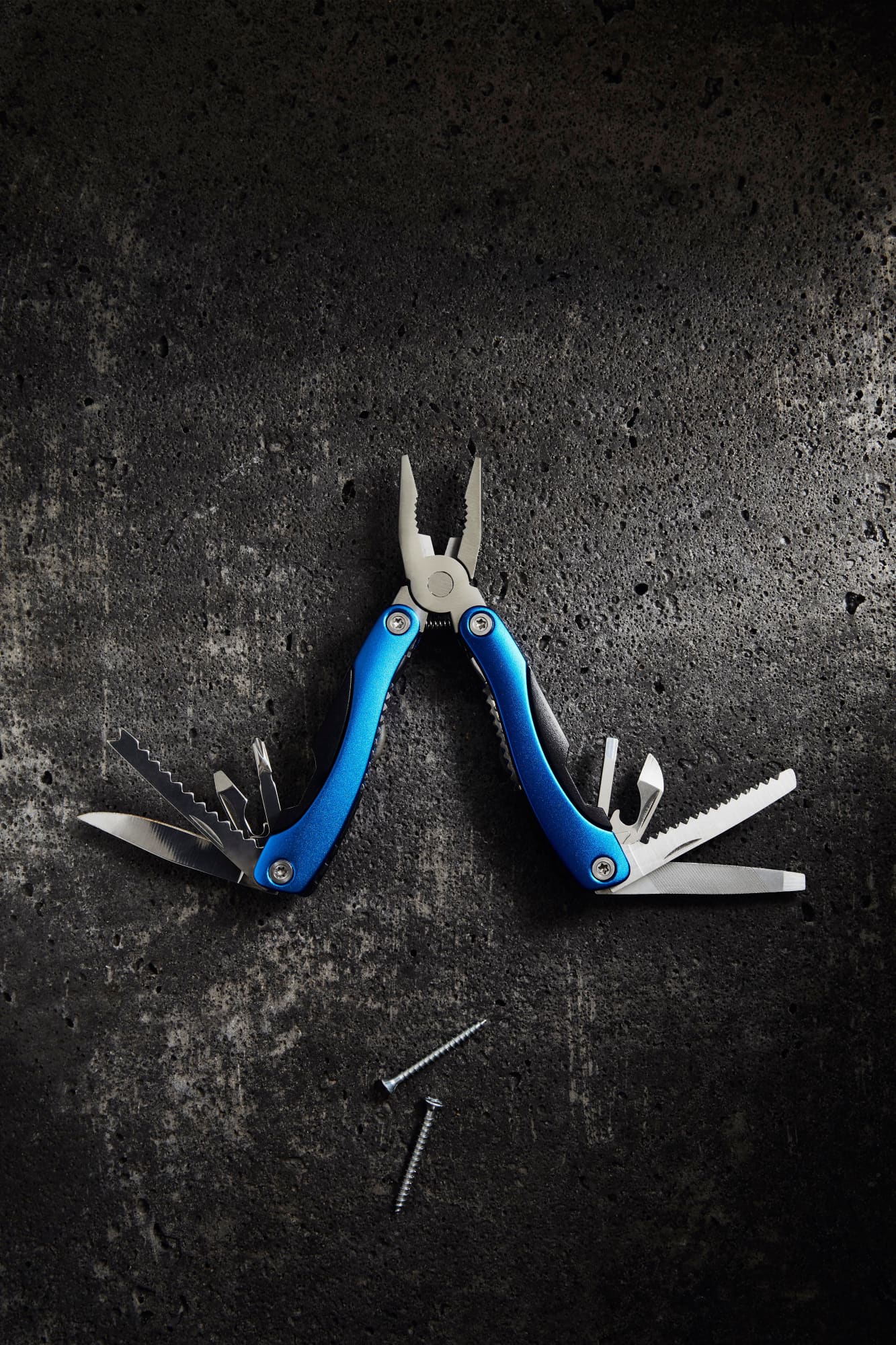 Metal 10-in-1 tool