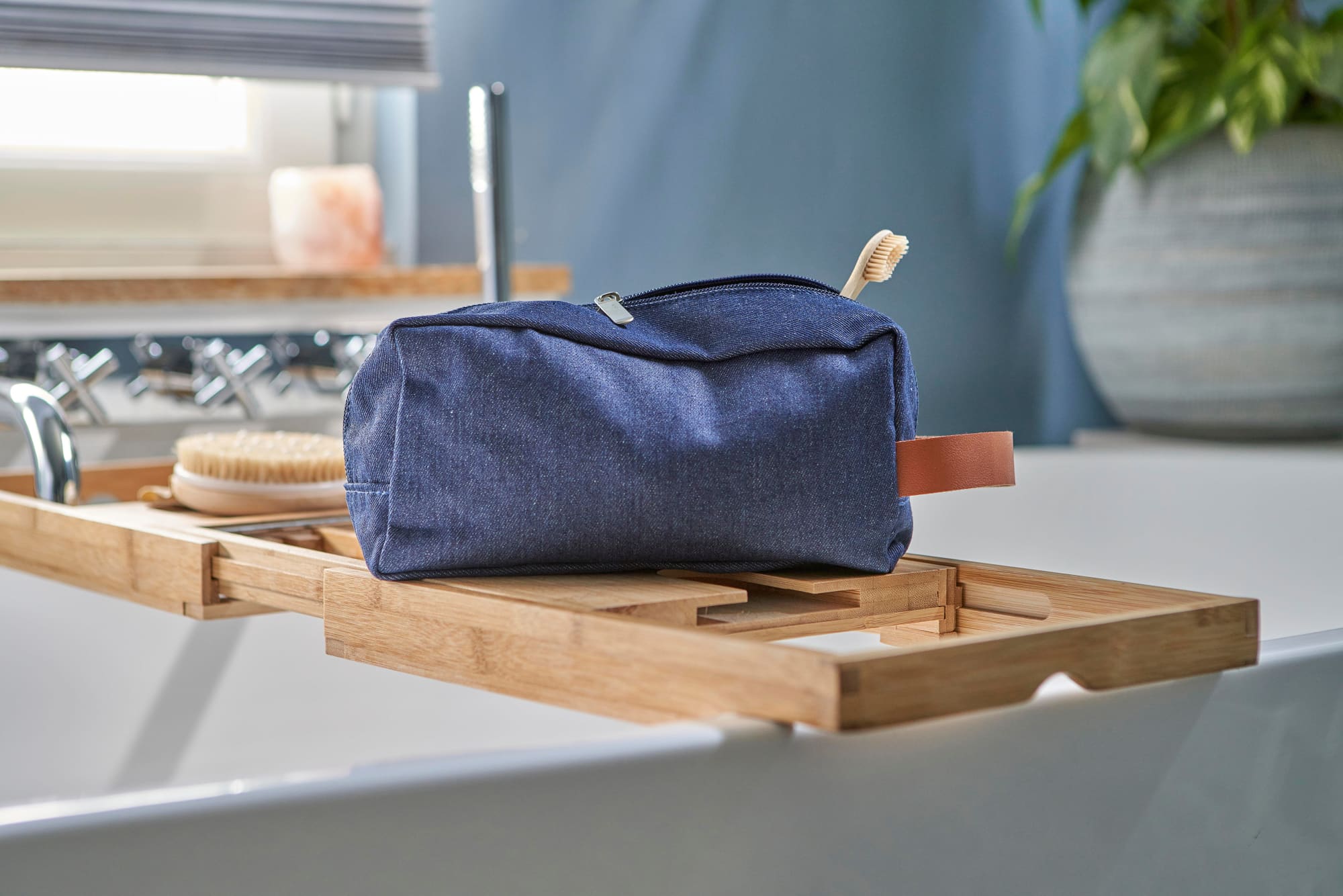 Denim cosmetic bag Marianne