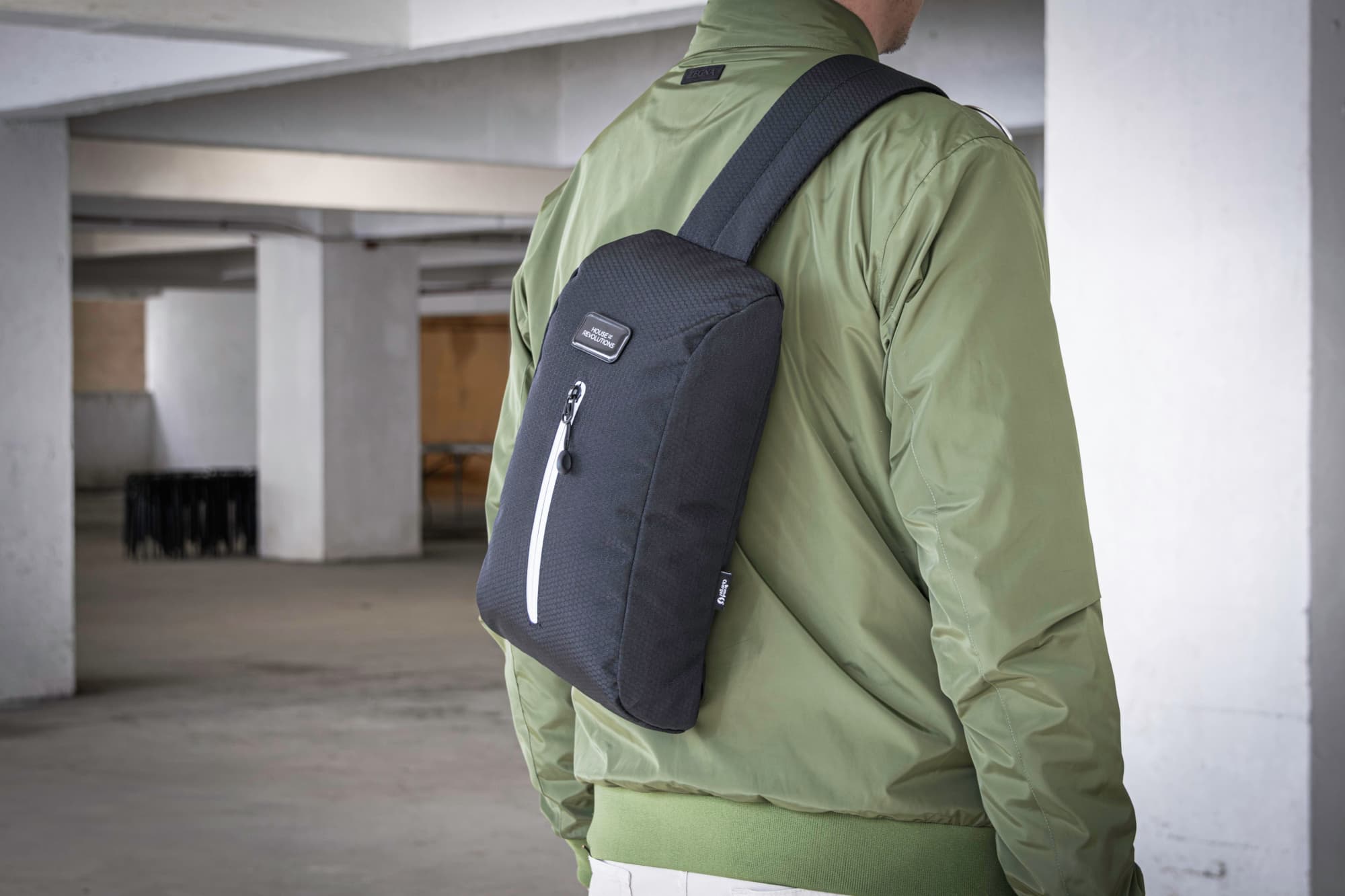 Brandcharger Sling backpack