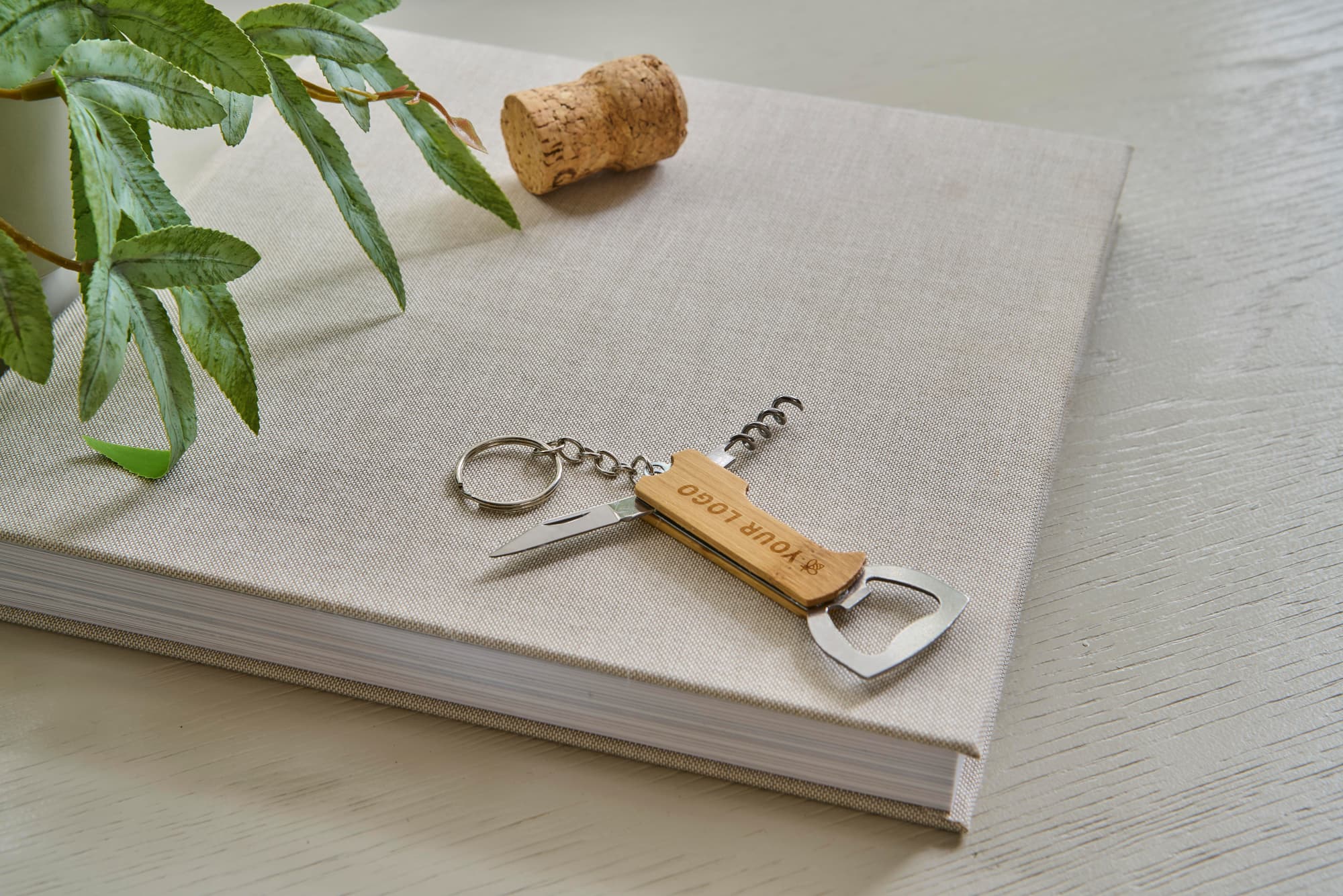 Bamboo multitool Stuart