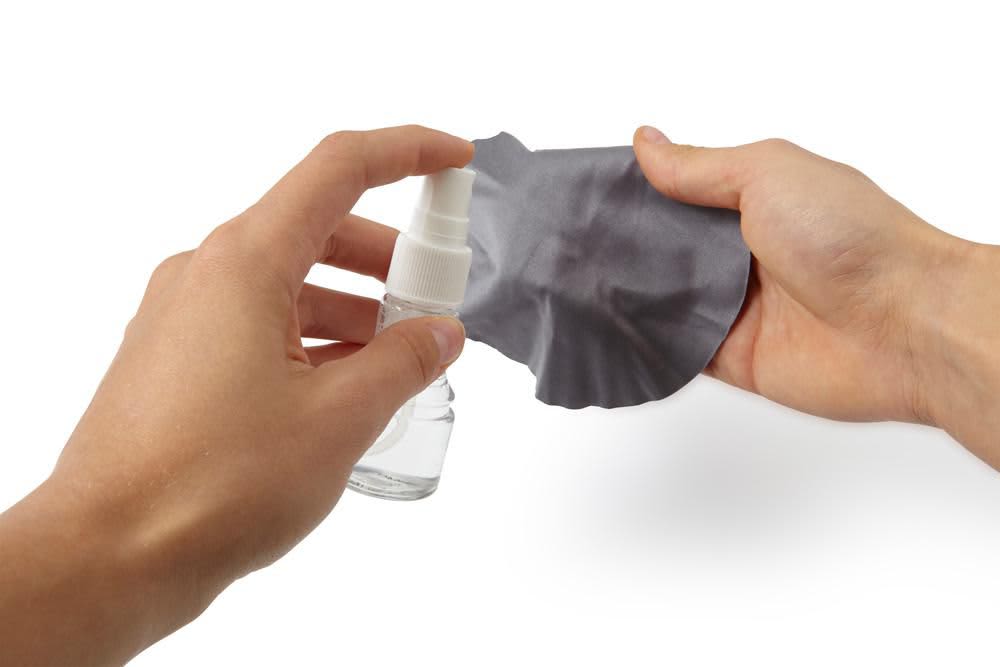 PET screen cleaning spray