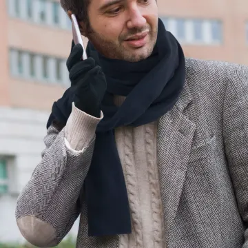 Seattle Scarf and Gloves Set - image 2