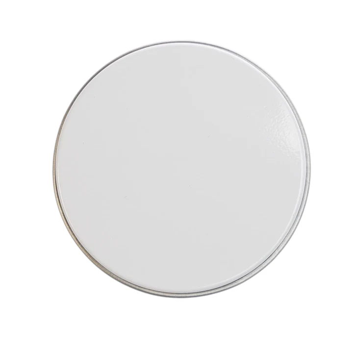 Petite Candle in Tin - image 6