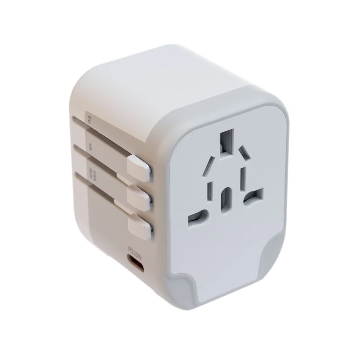 Travel Adaptor - image 9